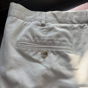 Men's No Iron Traditional Fit Plain Front Chino Pant